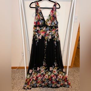 Plus size Floral Dress